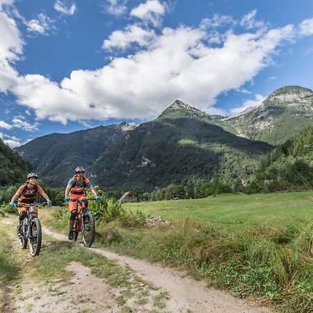 Hotel Pizzo Vogorno Eksteriør bilde