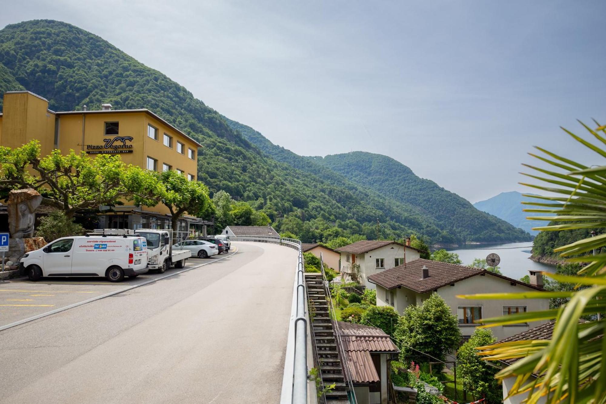 Hotel Pizzo Vogorno Eksteriør bilde