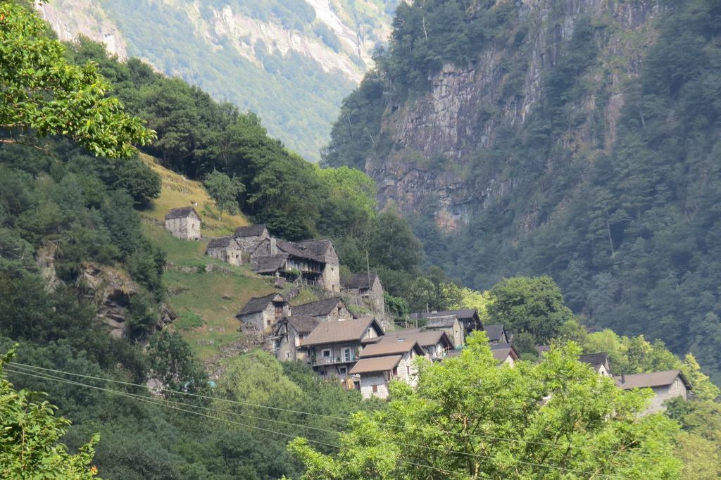 Hotel Pizzo Vogorno Eksteriør bilde